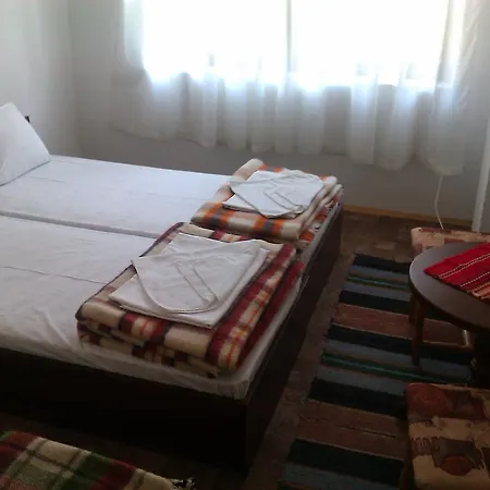 Guest house Pette Oreha Bozhentsi