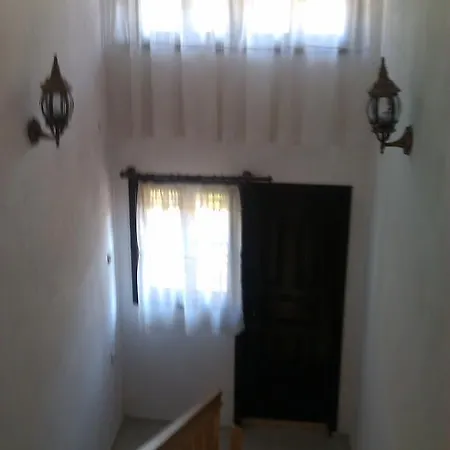 Pette Oreha Guest house